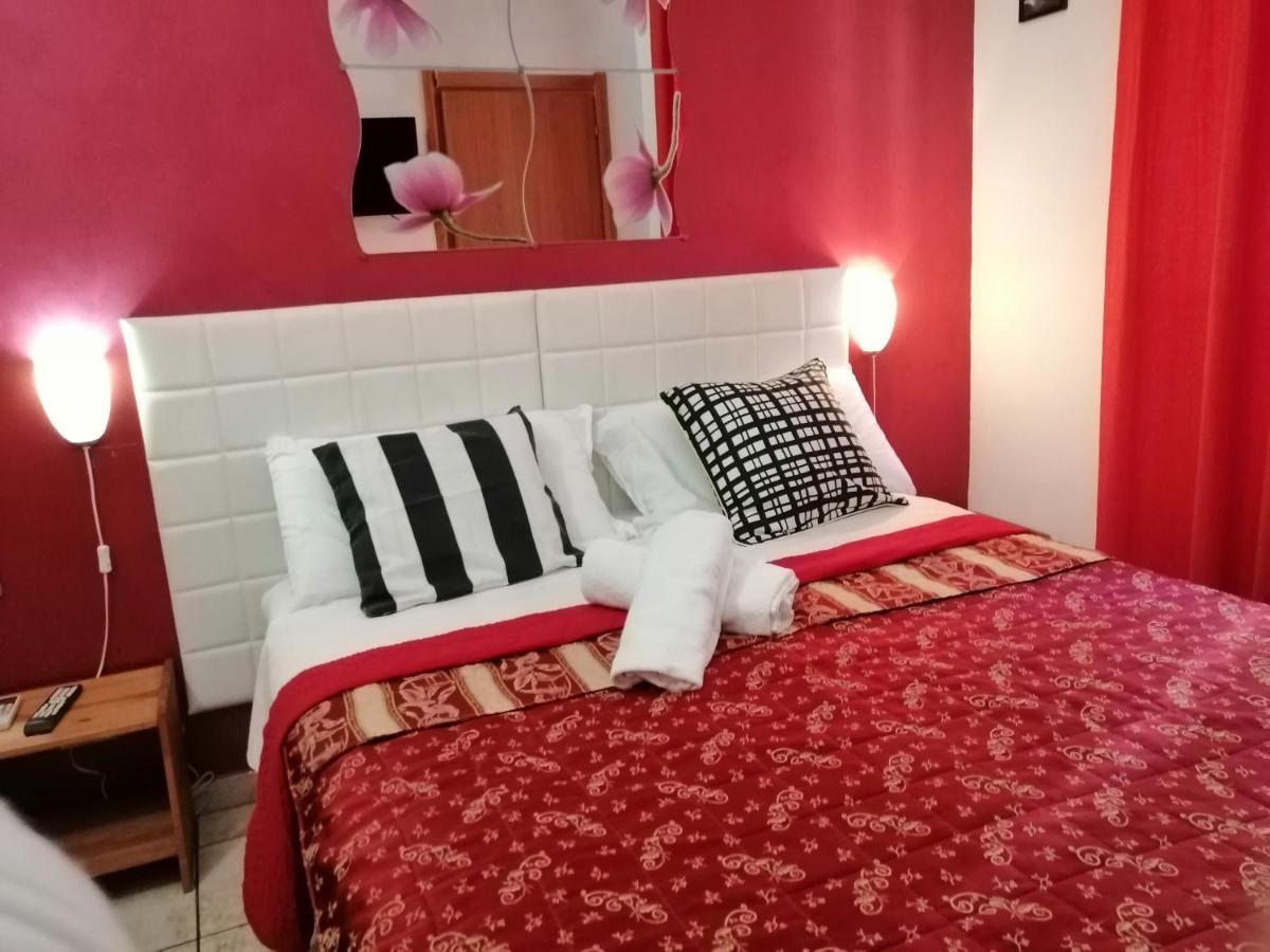 Român Holidays Extérieur photo