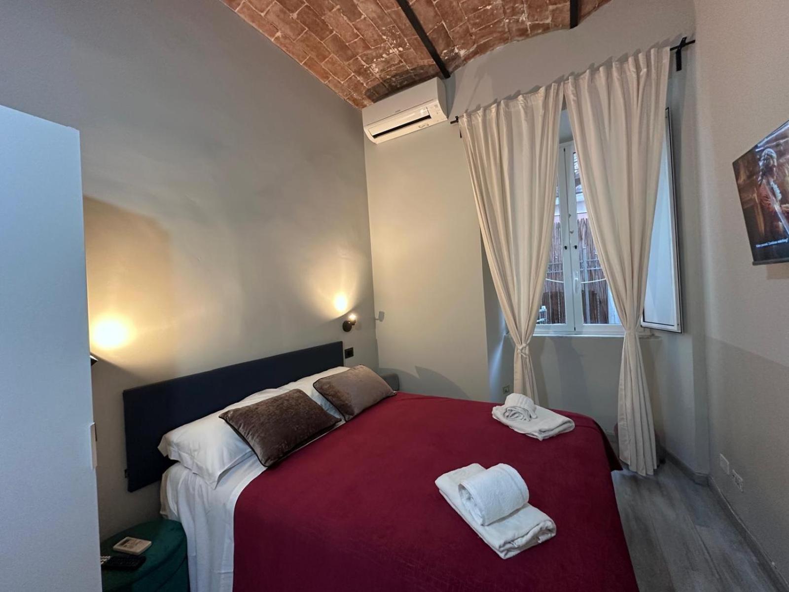 Român Holidays Extérieur photo