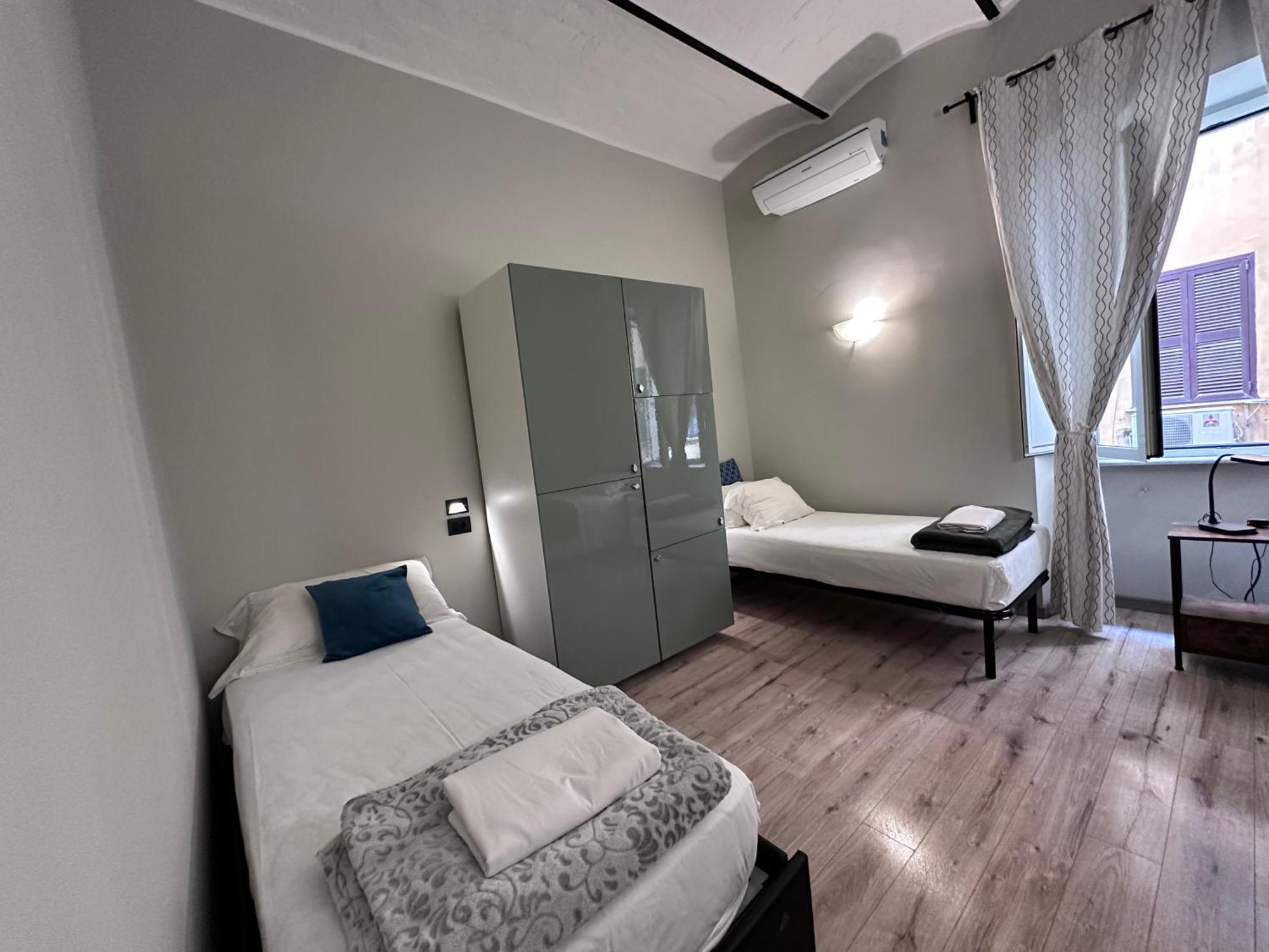 Român Holidays Extérieur photo