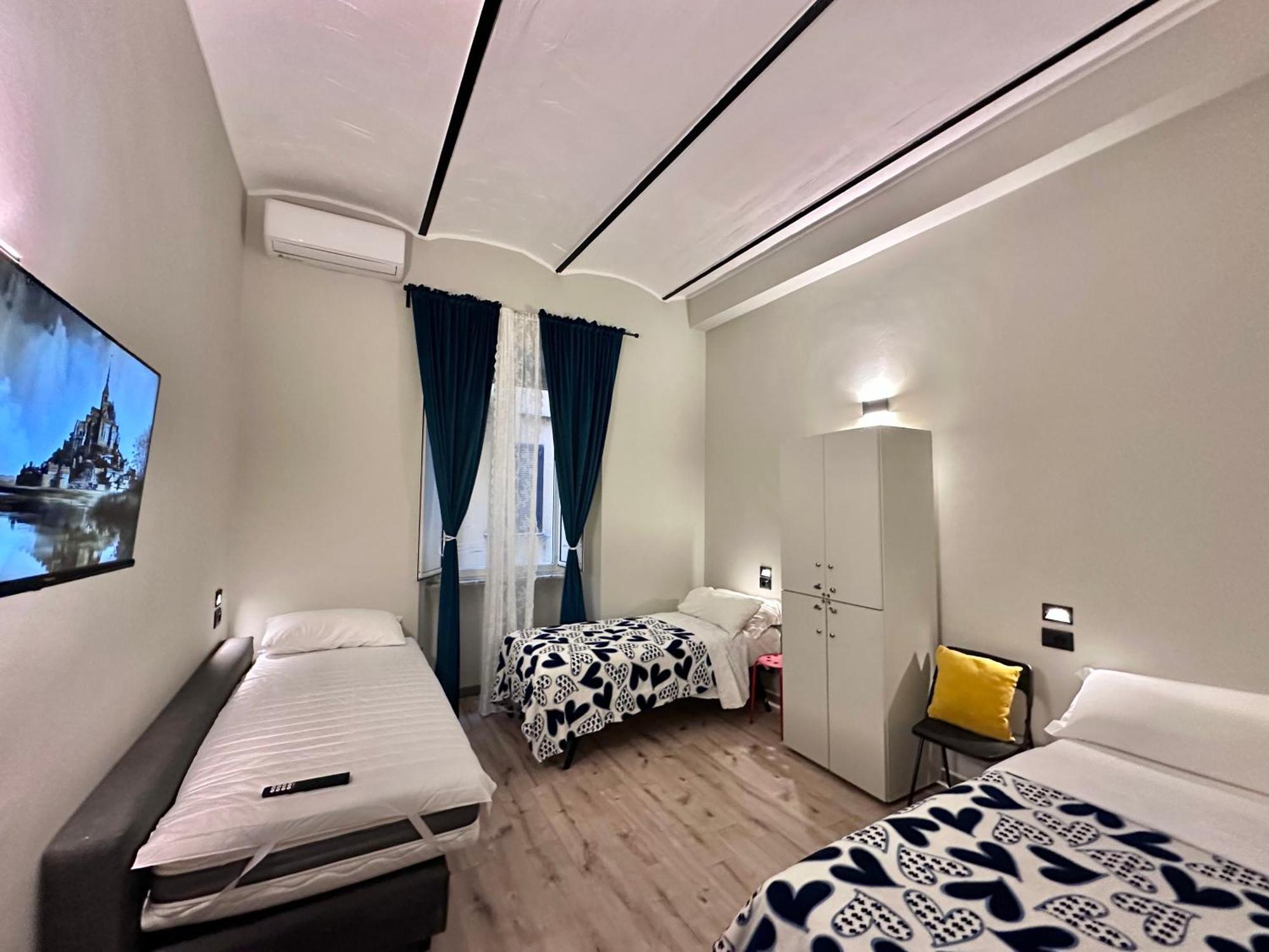Român Holidays Extérieur photo